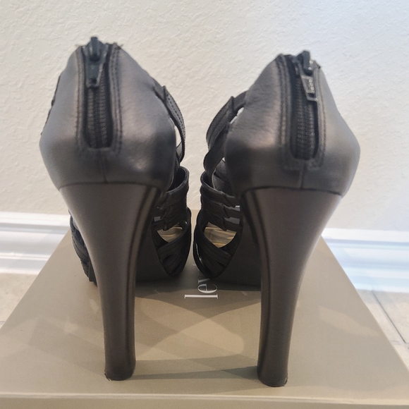 Platform peeptoe strappy heels by Levity - Picture 3 of 4